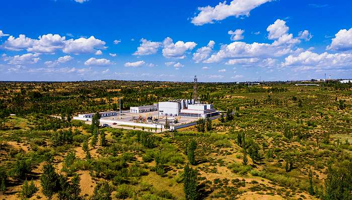 国家能源局：我国油气总产量首次超4亿吨油当量