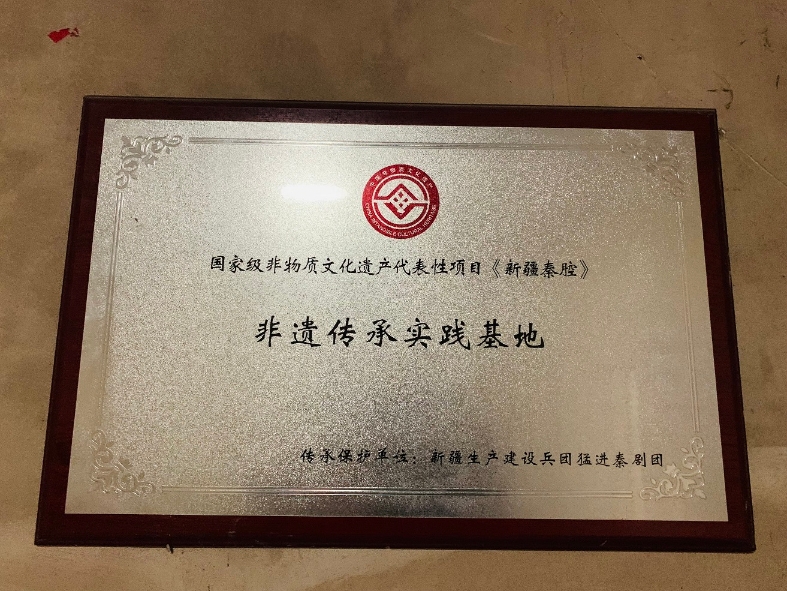 新春走基层|大漠戈壁找油气