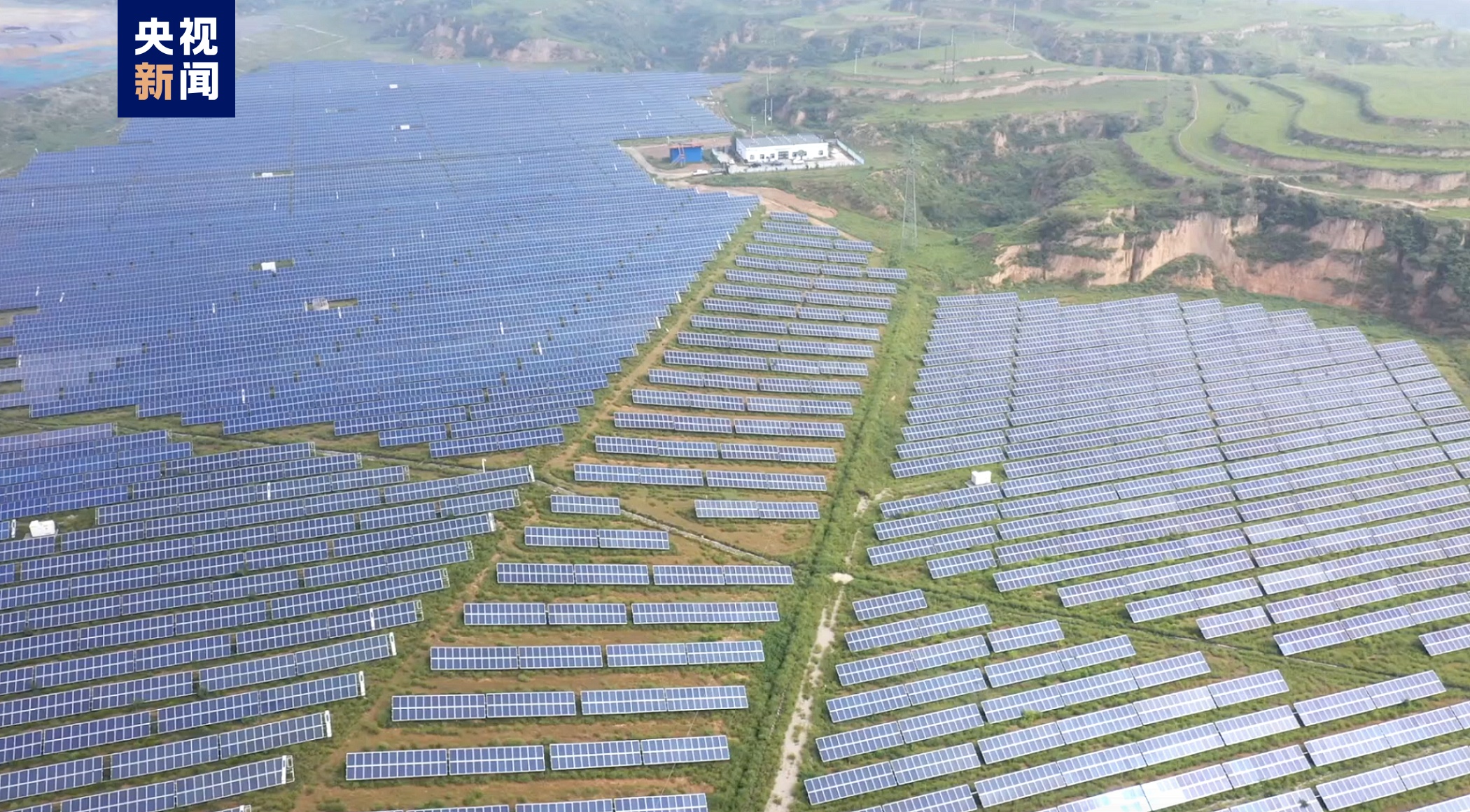 我国风电太阳能发电装机超14亿千瓦