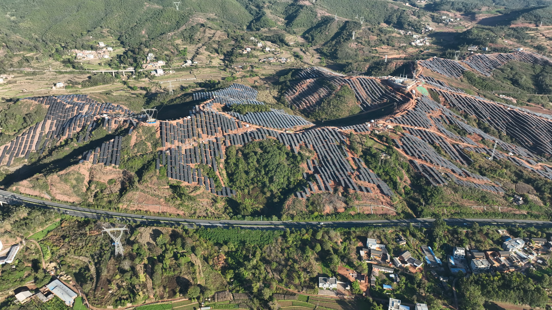锂钠混合构网型储能电站在云南投产