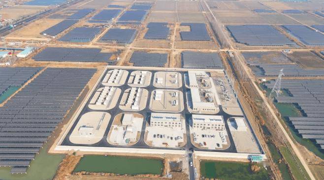 国家电投中国电力渔光互补光伏发电项目全容量并网