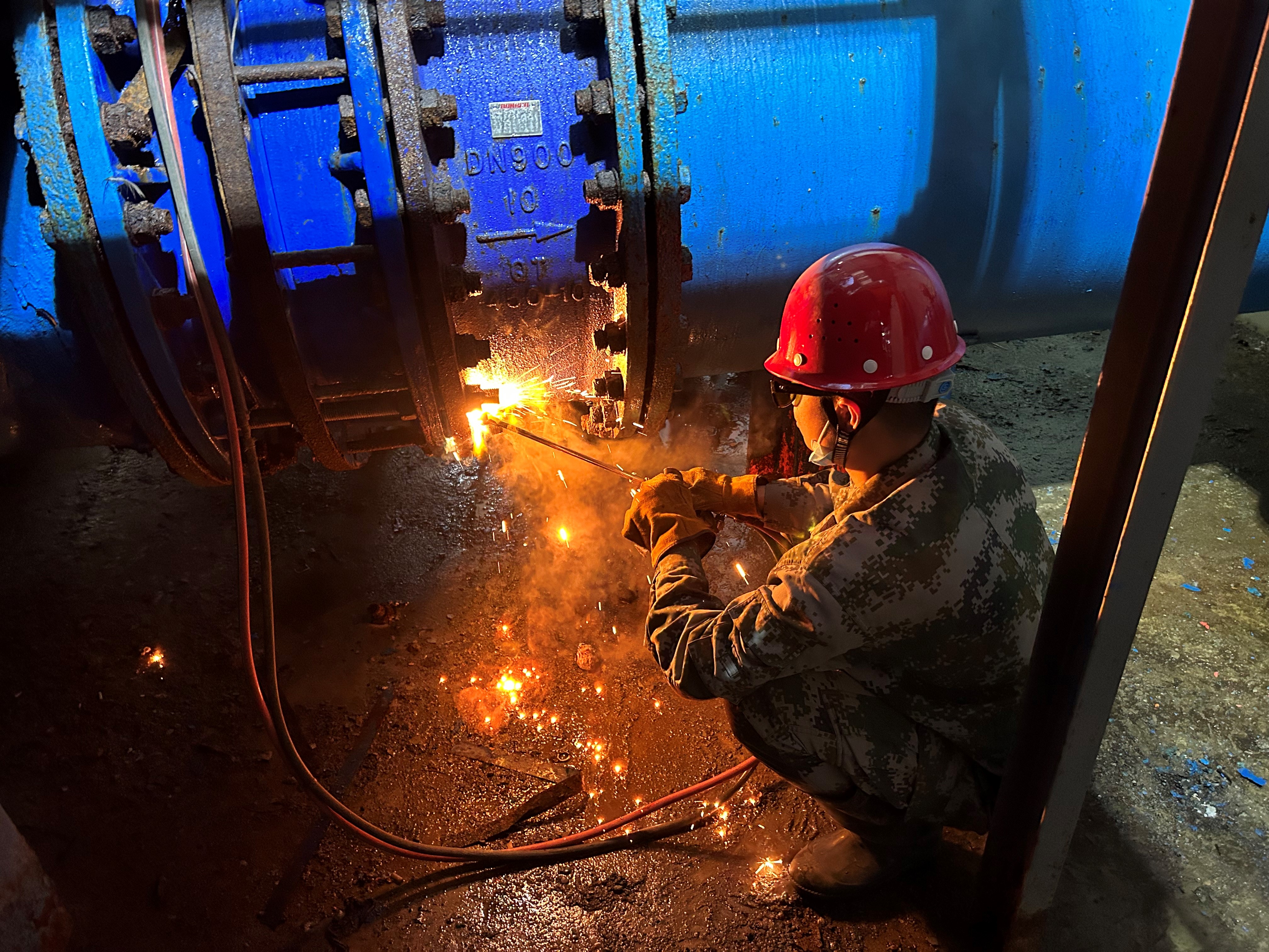 多措并举迎“烤”验 洛阳北控水务筑牢夏季高峰供水“安全网”