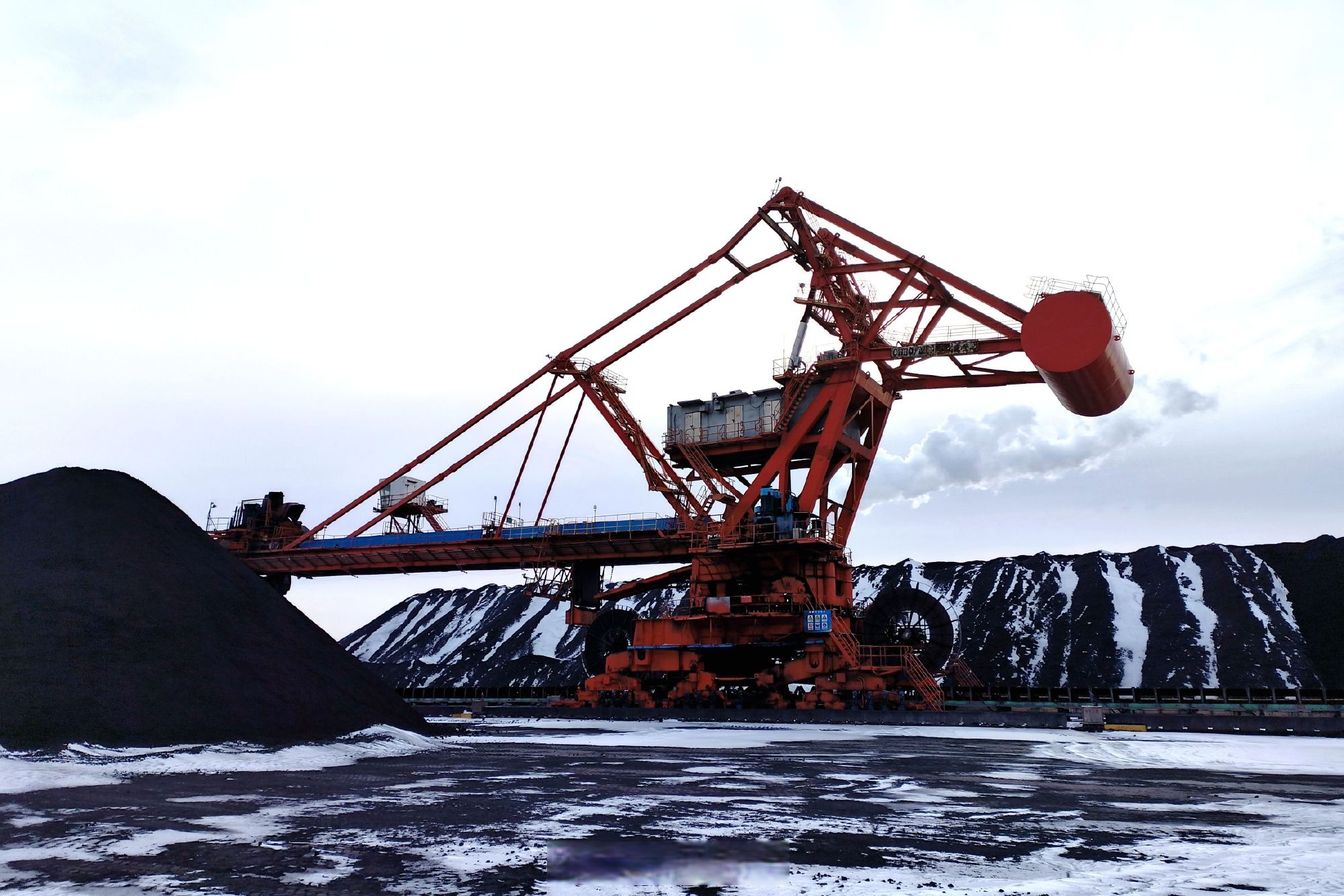 山西持续做好度夏能源保供 前8个月生产原煤近9亿吨