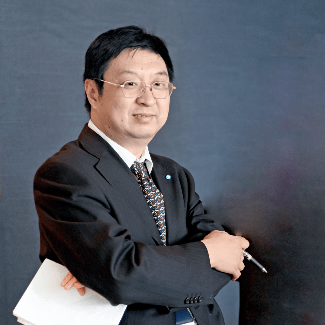 一边批量走、一边大量补,中信建投证券6名新首席能否托住科技研究产能?
